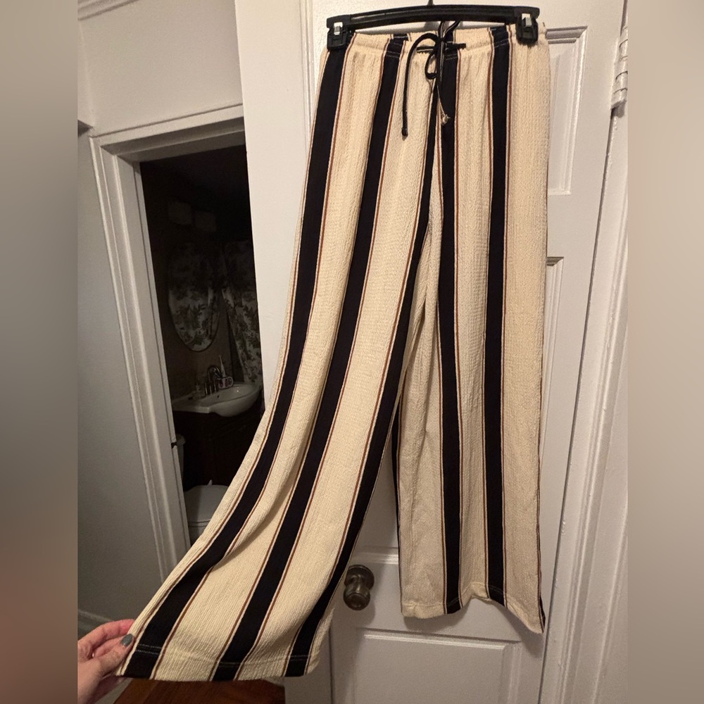 H&M striped pants